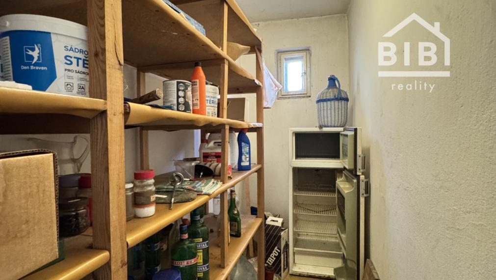 REZERVOVANÉ PREDAJ starší rodinný dom Vrbovce