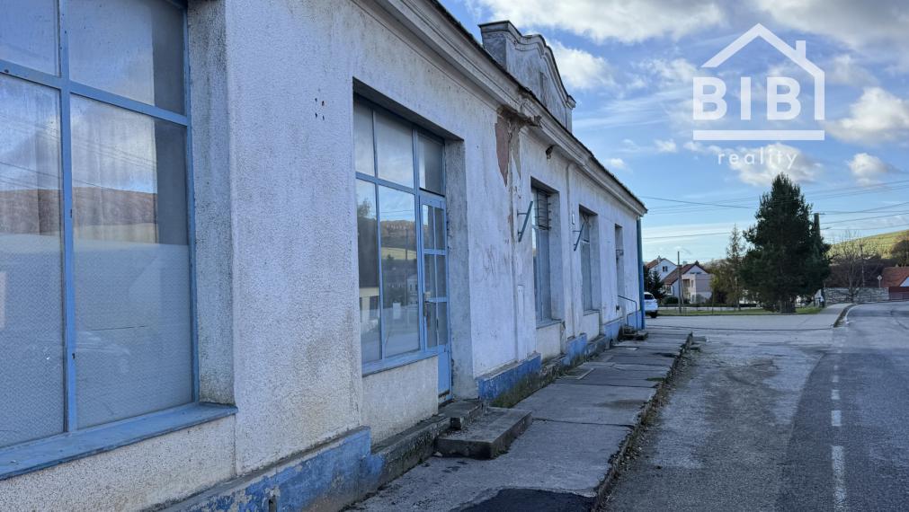 PREDAJ komerčný objekt Vrbovce