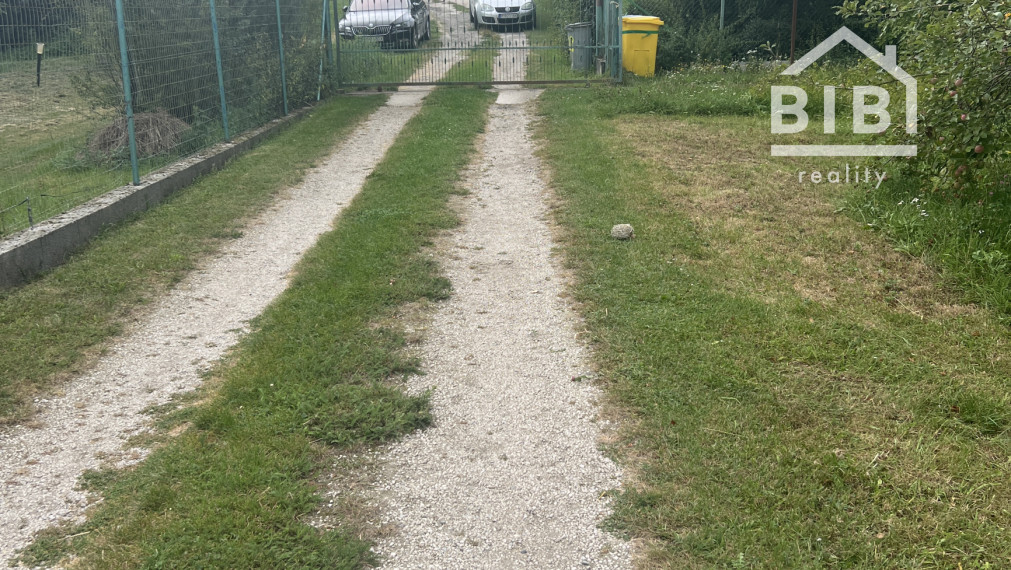 PREDAJ Stavebný pozemok, Prašník, 1064 m2