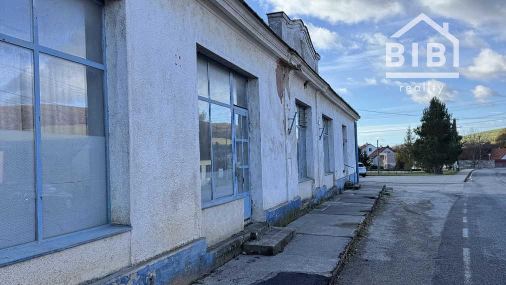 PREDAJ komerčný objekt Vrbovce