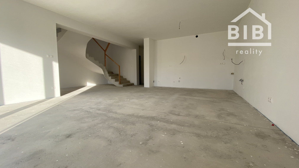 PREDAJ 5 izbový byt, Čachtice, novostavba, 181 m2