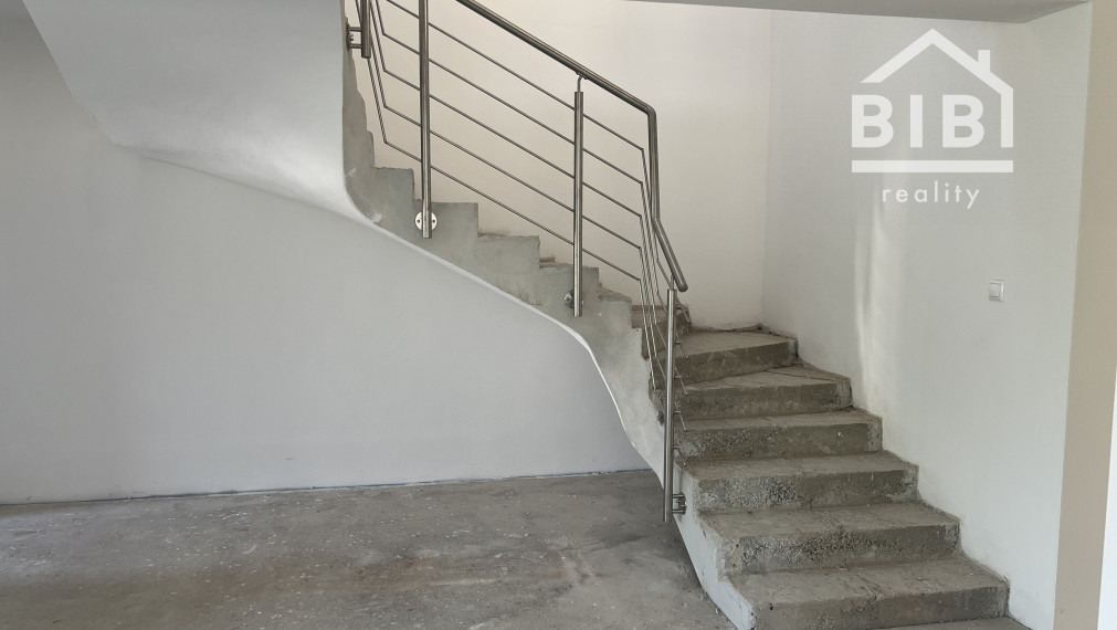 PREDAJ 5 izbový byt, Čachtice, novostavba, 181 m2