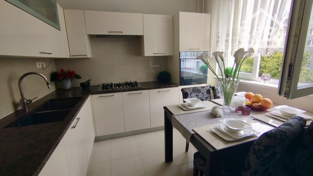 PREDAJ 3 izbový byt Piešťany, ul. Matej Bela, kompletná rek.