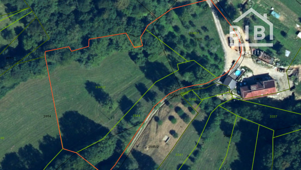 PREDAJ pozemky Drietoma, časť Branné, 8045m2