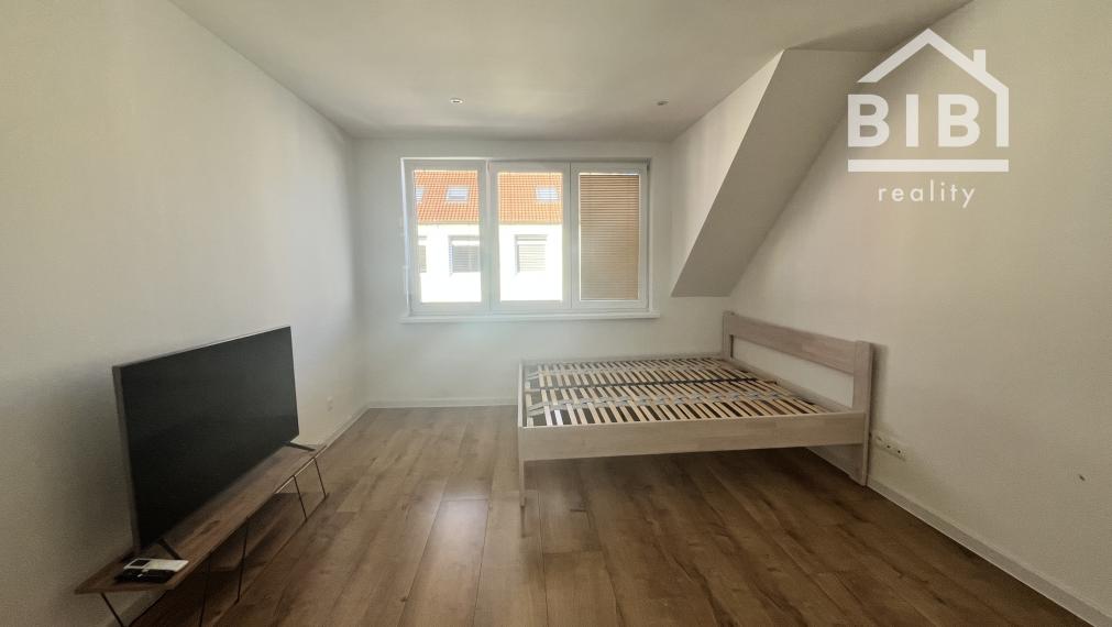 PRENÁJOM 2-izbový byt Piešťany - centrum