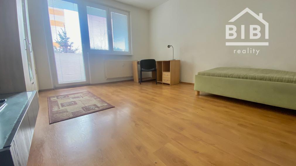 PRENÁJOM veľký 3i byt Bratislava, Karlova Ves, ul. Beniakova