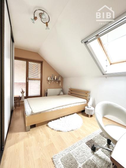 PREDAJ priestranný 4-izbový rodinný dom, Sokolovce