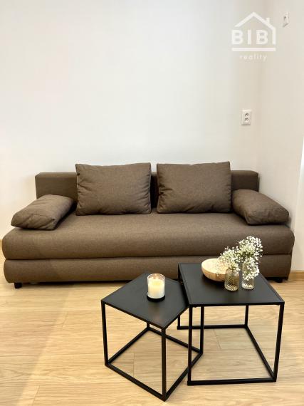 PREDAJ Exkluzívny byt, MnV so záhradkou, kompletná rek.