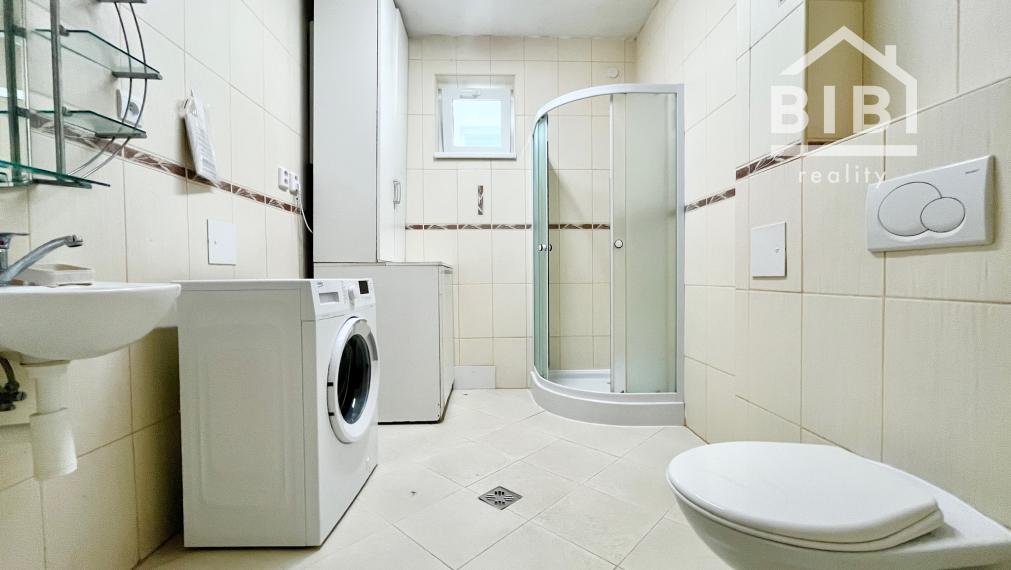 PREDAJ 7-izbový rodinný dom Piešťany - Floreát