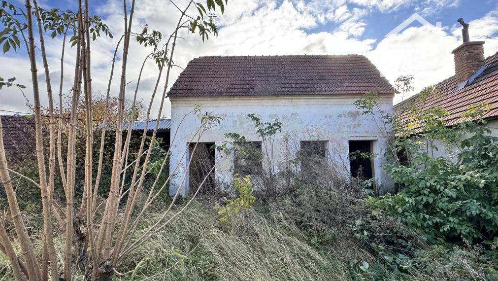 PREDAJ komerčný objekt Vrbovce