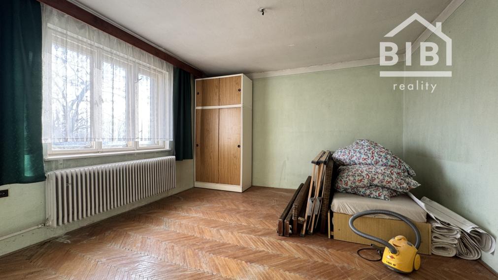 REZERVOVANÉ PREDAJ starší rodinný dom Vrbovce