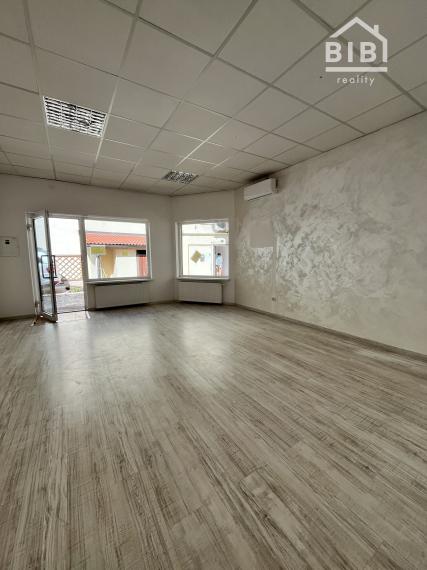 PRENÁJOM obchodné priestory, Piešťany - centrum