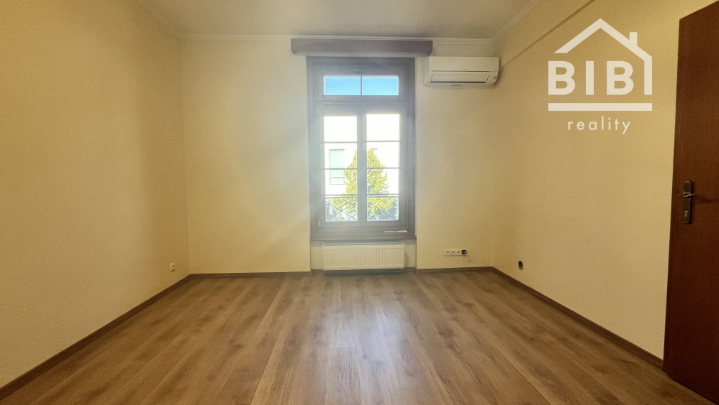 PRENÁJOM Kancelárske priestory, Piešťany - centrum