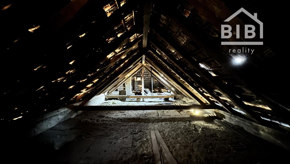 PREDAJ komerčný objekt Vrbovce