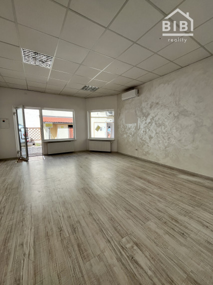 PRENÁJOM obchodné priestory, Piešťany - centrum