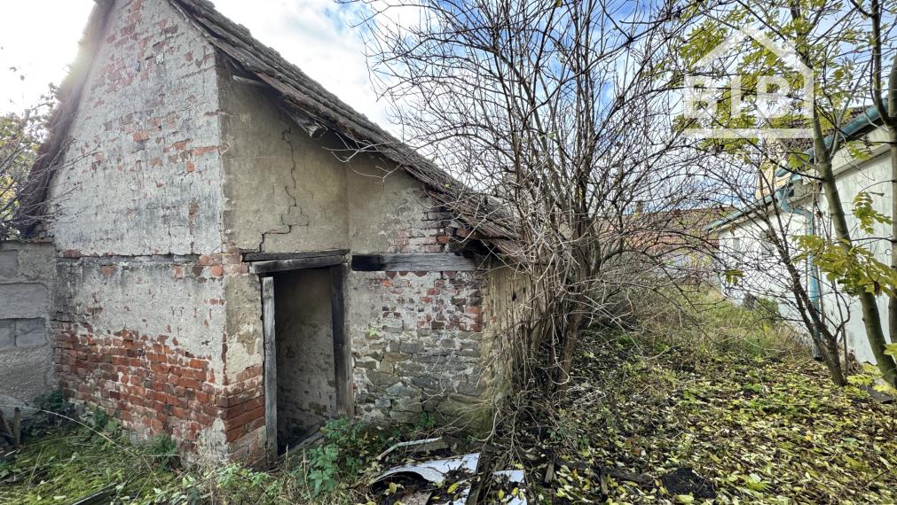 PREDAJ komerčný objekt Vrbovce