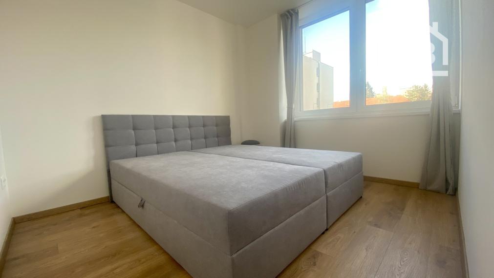 PRENÁJOM 2i byt s parkingom, Trenčín, novostavba, Bezručova ul.