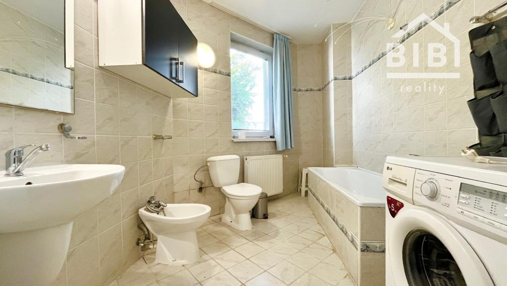 PREDAJ rodinný dom Banka