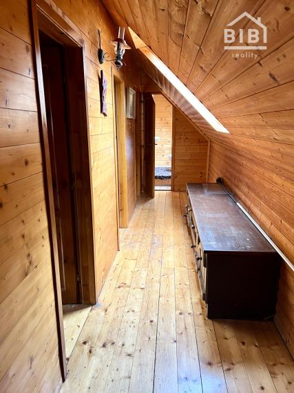 PREDAJ Chata s jazerom a pozemkami 121 000 m2