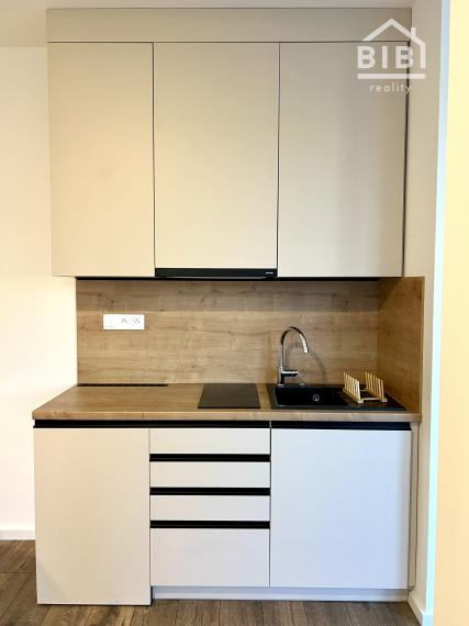 PRENÁJOM 2i byt, kompletná rekonštrukcia, Sihoť, Gagarinova