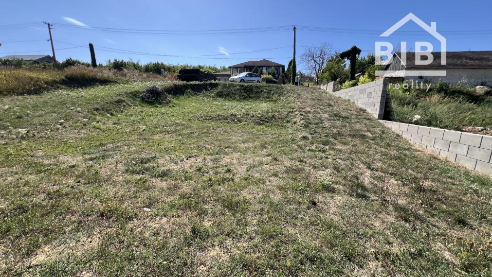PREDAJ Stavebný pozemok, Merašice, 568 m2