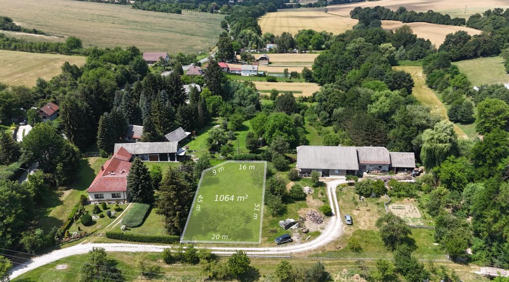 PREDAJ Stavebný pozemok, Prašník, 1064 m2