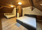 PREDAJ rodinný dom Banka - fotografia 15