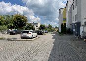 PREDAJ Priestranná garsónka s parkovaním - Piešťany Zornica - fotografia 8
