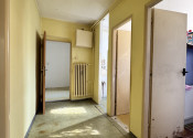 PREDAJ 2-izbový byt - Banka - fotografia 9
