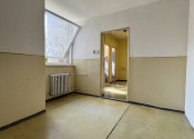 PREDAJ 2-izbový byt - Banka - fotografia 8