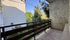 PREDAJ 2-izbový byt - Banka - fotografia 11
