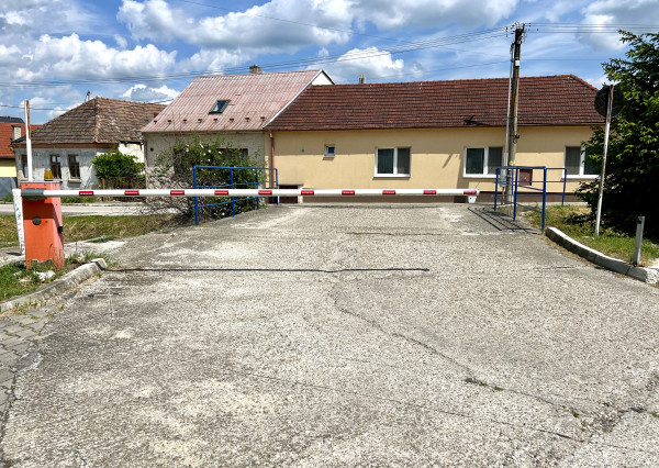 PREDAJ 2i byt, Banka, ul. Podhorská, 57 m2