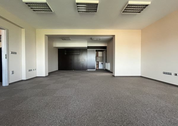 PRENÁJOM Kancelárske priestory, Piešťany - centrum