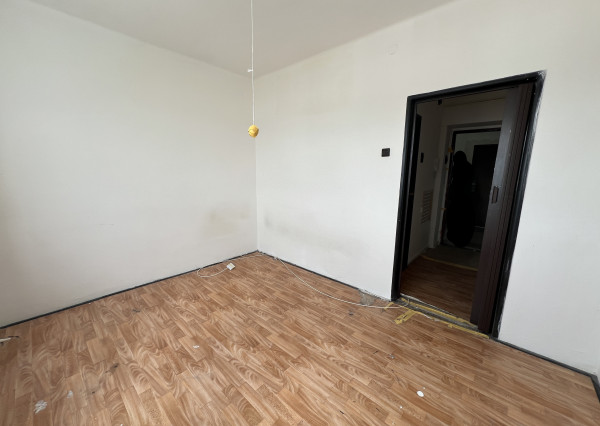 PREDAJ Garsónka so záhradkou, Nové Mesto nad Váhom
