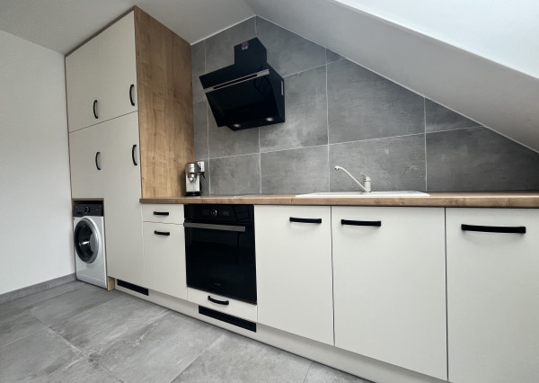 PRENÁJOM 2-izbový byt Piešťany - centrum