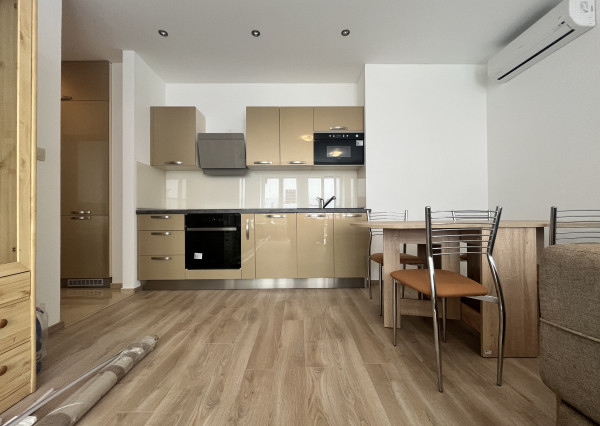 PRENÁJOM 2-izbový byt Piešťany - Centrum