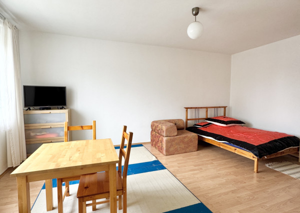 PREDAJ 1-izbový byt Piešťany - E. Belluša