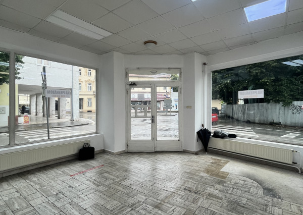 PRENÁJOM obchodný priestor Piešťany - Kukučínova