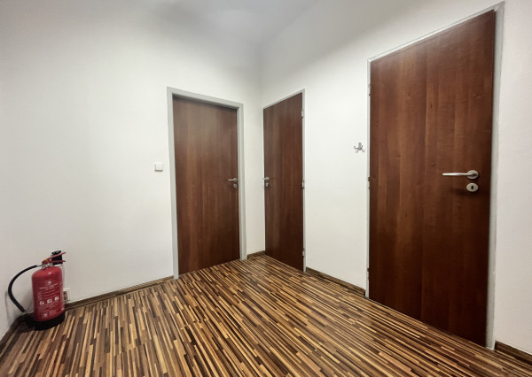 PRENÁJOM kancelária, Piešťany - Kukučínova