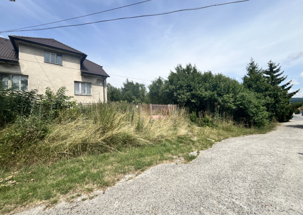 REZERVOVANÉ PREDAJ starší rodinný dom Vrbovce