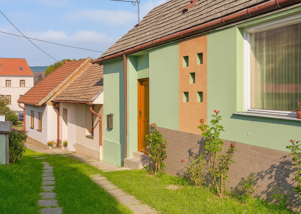 PREDAJ rodinný dom Brezová pod Bradlom