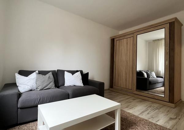 PRENÁJOM 1-izbový byt, Piešťany - Teplická