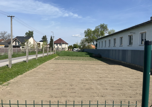 PREDAJ pozemok Drahovce