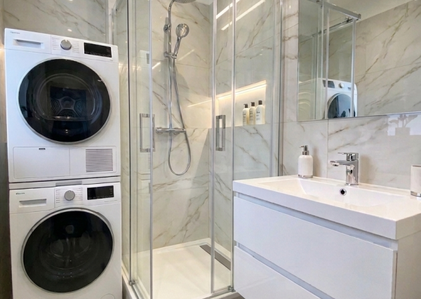 PREDAJ veľký 3izb byt, Bratislava, Dlhé Diely, ul. Beniakova