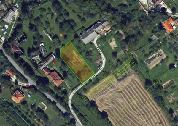 PREDAJ Stavebný pozemok, Prašník, 1064 m2