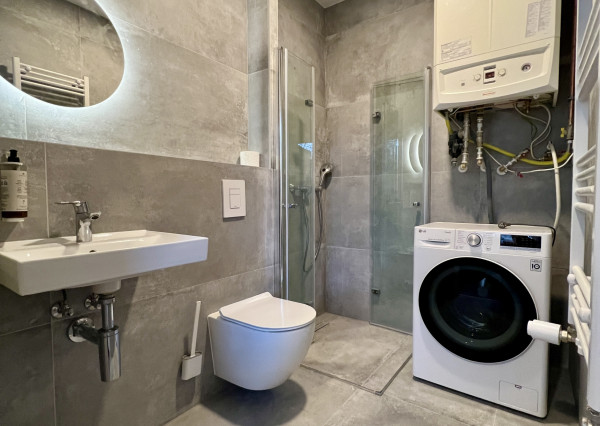 PRENÁJOM 2i byt, kompletná rekonštrukcia, Sihoť, Gagarinova