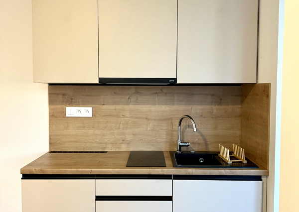 PRENÁJOM 2i byt, kompletná rekonštrukcia, Sihoť, Gagarinova