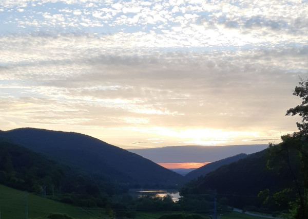 PREDAJ stavebný pozemok Omšenie