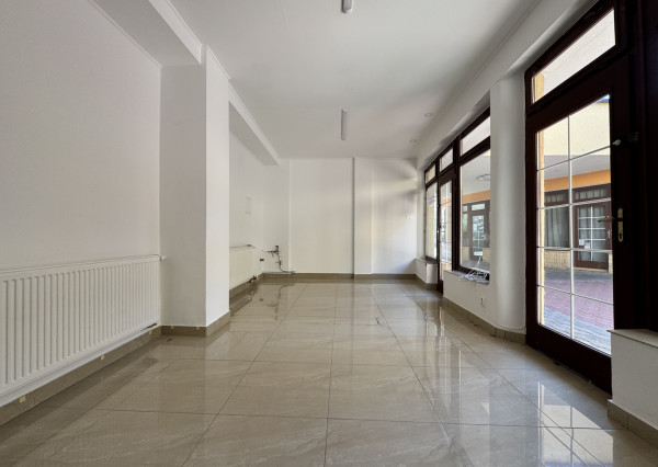 PRENÁJOM Kancelárske priestory, Piešťany - centrum