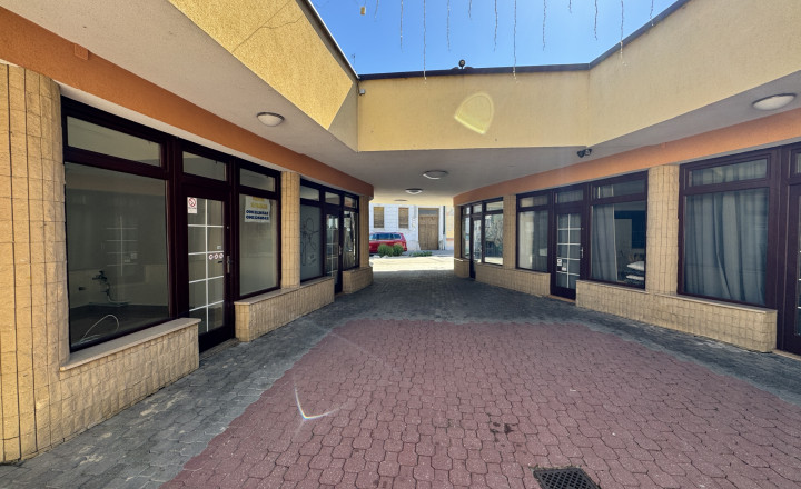 PRENÁJOM Kancelárske priestory, Piešťany - centrum - fotografia 3